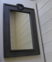 Bruin houten spiegel met hart