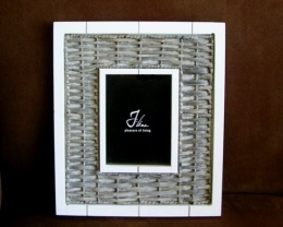 Fotolijst riet met wit houten rand 10x15cm