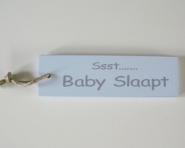 Houten deurhanger Ssst... Baby Slaapt blauw