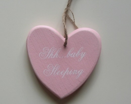 Houten hart Shh...baby Sleeping roze