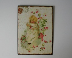 Metalen magneetbord Meisje met crème jurk en roosjes