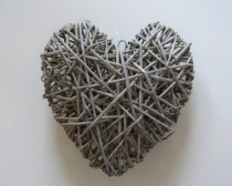 Rustic rattan hart Large
