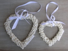 Rustic rattan open hart whitewash